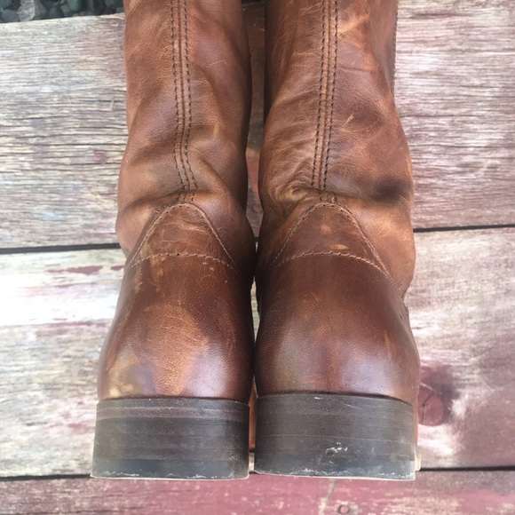 ☘️ Frye Cox Melissa Button 2 Boots ☘️ - Picture 7 of 12